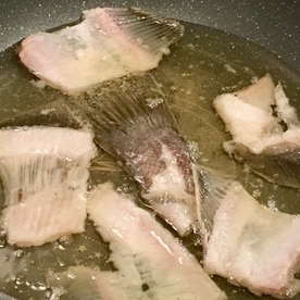 シンプルに美味い ヒラメの唐揚げ レシピ 作り方 By Jiru 楽天レシピ シンプルに美味い ヒラメの唐揚げ レシピ 作り方 By Jiru 楽天レシピ